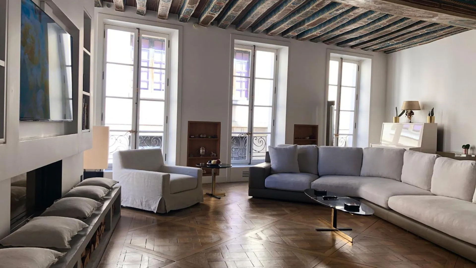 Apartamento St-Germain/Louvre - Stylish Townhouse Of 1600 París