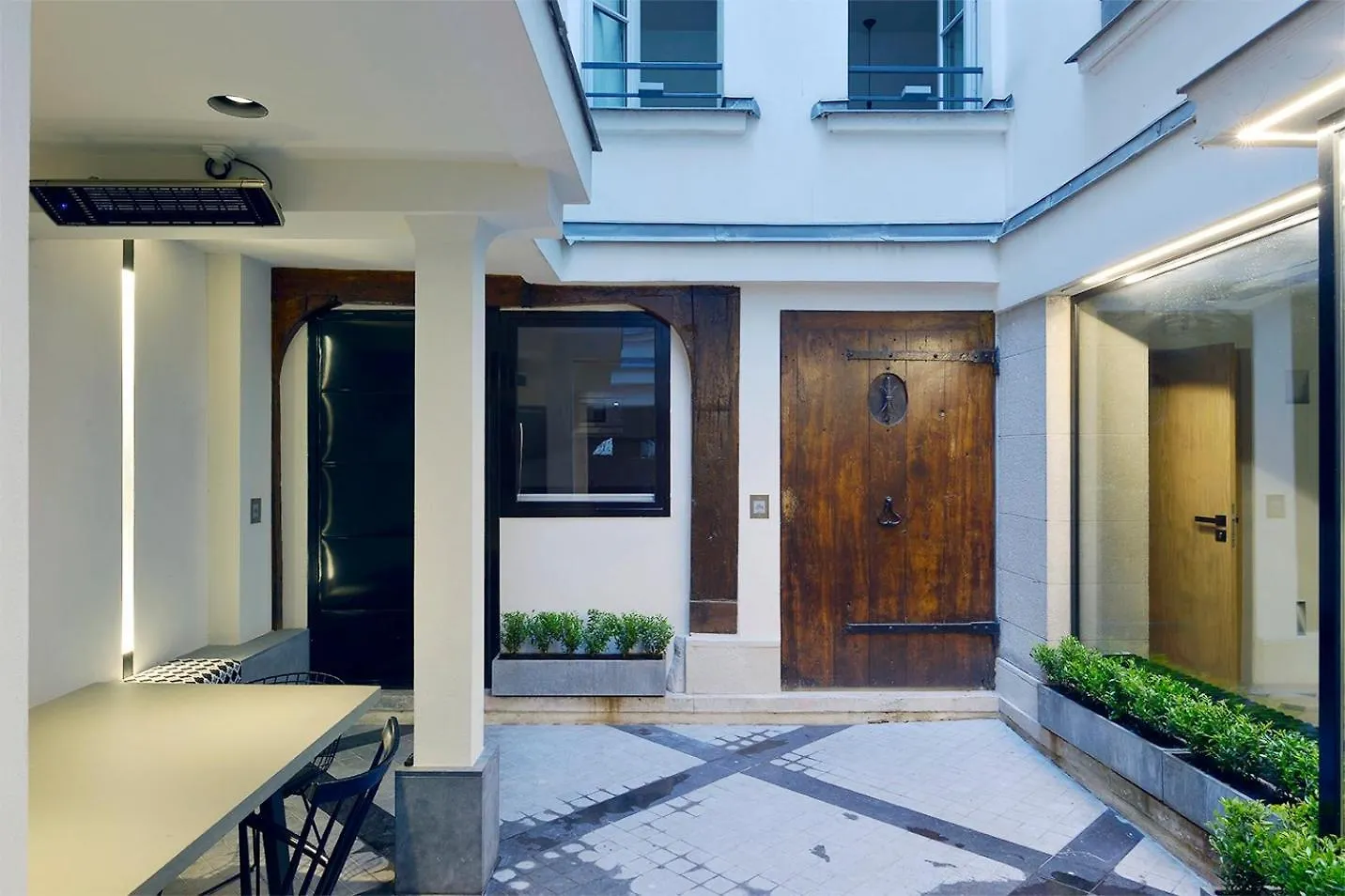 Apartamento St-Germain/Louvre - Stylish Townhouse Of 1600 París