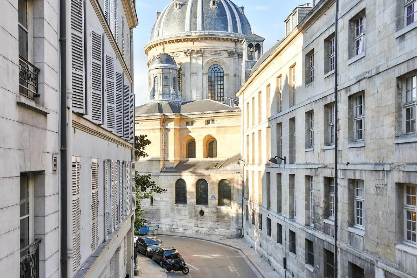 Apartamento St-Germain/Louvre - Stylish Townhouse Of 1600 París