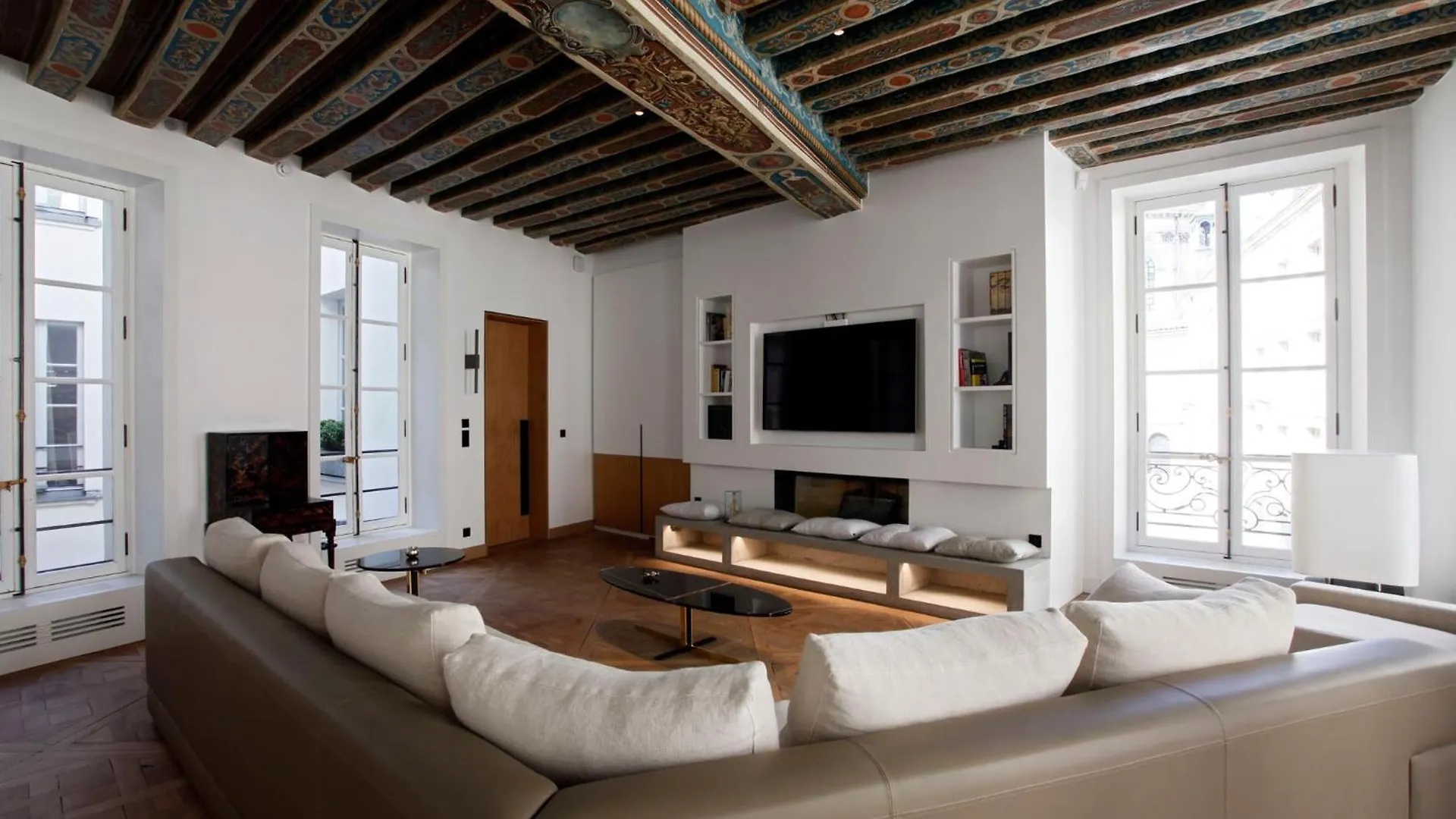 St-Germain/Louvre - Stylish Townhouse Of 1600 Daire Paris